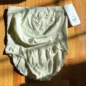 BLANQI Maternity Support Briefs Cream Size L